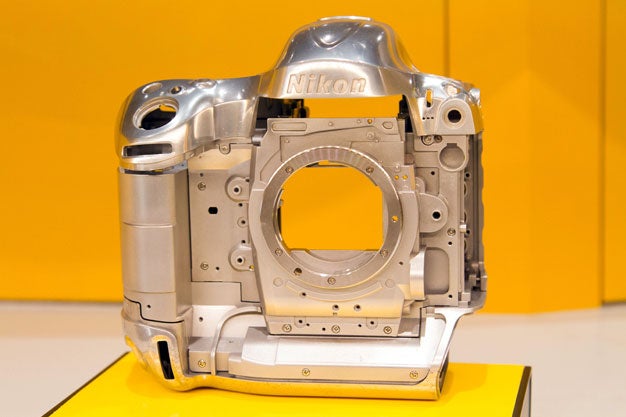 Nikon D4 Guts