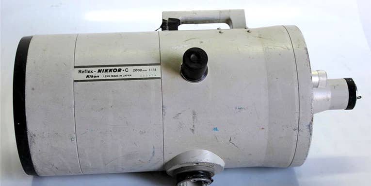 eBay Watch: Nikkor 2000mm F/11 C Reflex Lens Asking $25,000 eBay Watch: Nikkor 2000mm F/11 C Reflex Lens Asking $25,000
