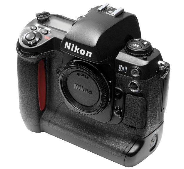 1999 Nikon D1