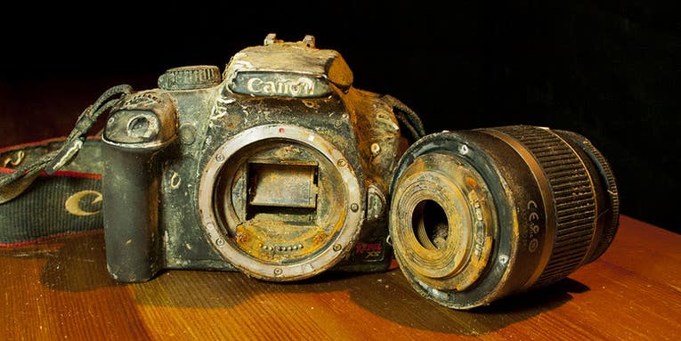 Canon EOS Rebel XS DSLR Rescued After a Year Beneath the Sea