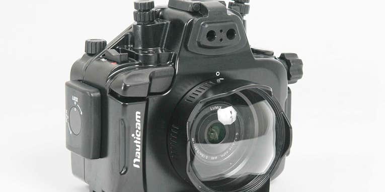 Nauticam’s Underwater Housing Makes Panasonic GH2 Dive-Ready