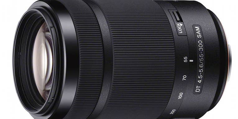 New Gear: Sony Alpha DT 55-300mm F/4.5-5.6 SAM Telephoto Zoom Lens New Gear: Sony Alpha DT 55-300mm F/4.5-5.6 SAM Telephoto Zoom Lens