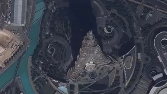 Google Streetview Explores The World’s Tallest Building