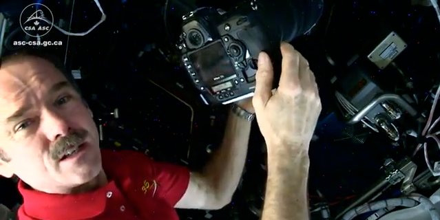 This Is How Astronauts Take Photos Of Earth From The International Space Station
