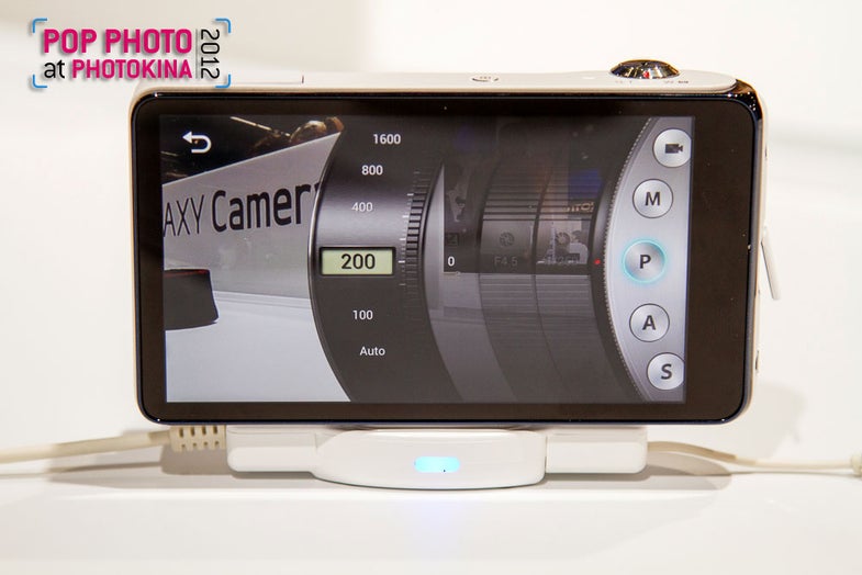 Samsung Galaxy Camera Hands-On