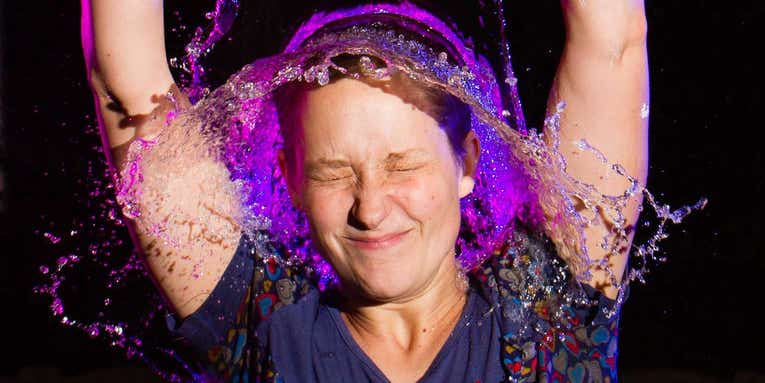 How-To: Shoot an #IceBucketChallenge Speedlite Portrait Photo