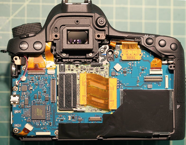 canon 6D guts