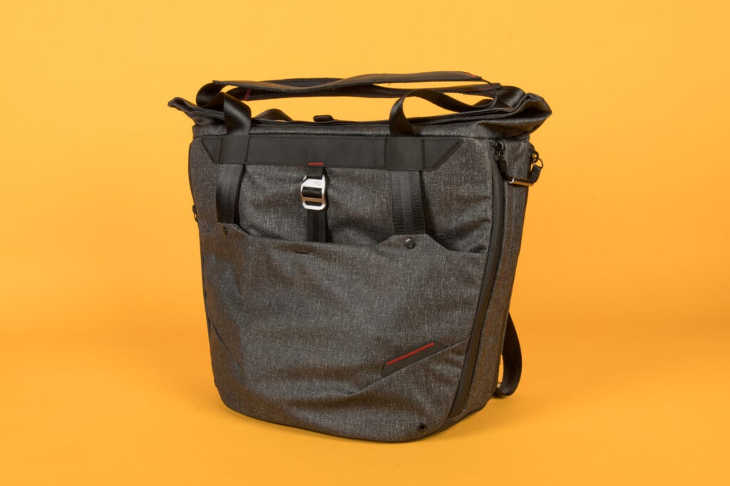 Peak Design's Everyday Tote