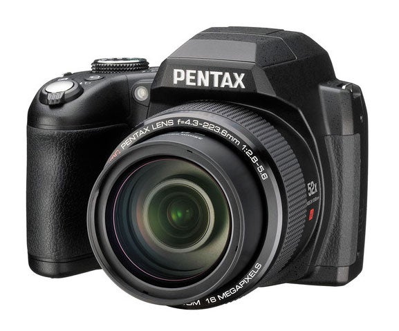 Pentax XG-1 Super-zoom camera