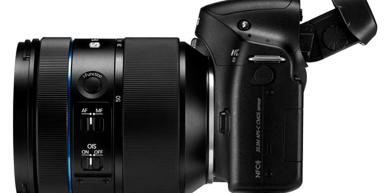 New Gear: Samsung NX30 ILC New Gear: Samsung NX30 ILC