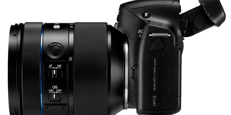 New Gear: Samsung NX30 ILC