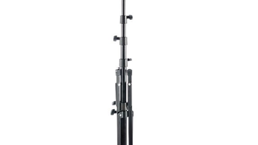 The LumoPro LP605M Convertible Light Stand That Converts Into a Monopod
