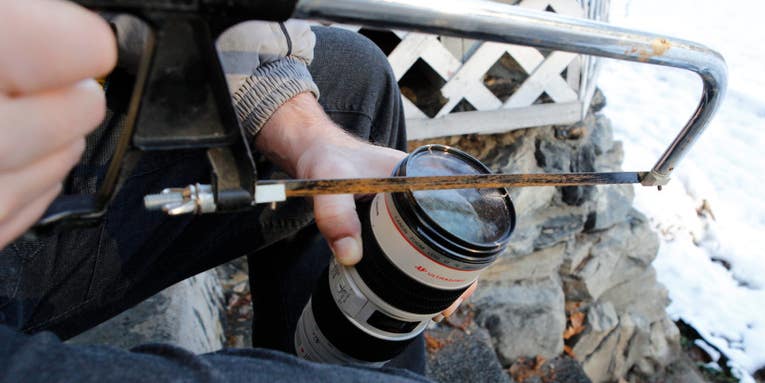 Removing a Stuck Lens Filter Using a Method That’s Both Effective And Terrifying Removing a Stuck Lens Filter Using a Method That’s Both Effective And Terrifying