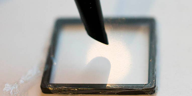 Man Replaces Sony A55 Translucent Mirror With Plastic Wrap Man Replaces Sony A55 Translucent Mirror With Plastic Wrap