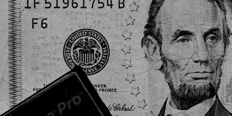 FYI: You Can’t Edit Photos of Money in Adobe Photoshop (Sometimes) FYI: You Can’t Edit Photos of Money in Adobe Photoshop (Sometimes)