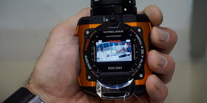 Hands-On: Ricoh WG-M1 Waterproof Action Camera