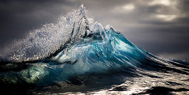 Tips From a Pro: The Enchanting Wave Photography of Ray Collins