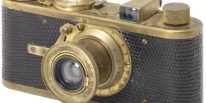 Ultra-Rare Leica Luxus 1 Up For Auction