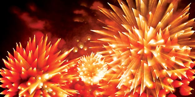 How-To: Take Unique Photos of Fireworks Using Focus Blur How-To: Take Unique Photos of Fireworks Using Focus Blur