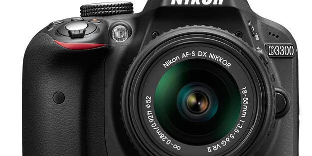 CES 2014: Nikon D3300 DSLR and Nikkor 35mm f/1.8G Lens