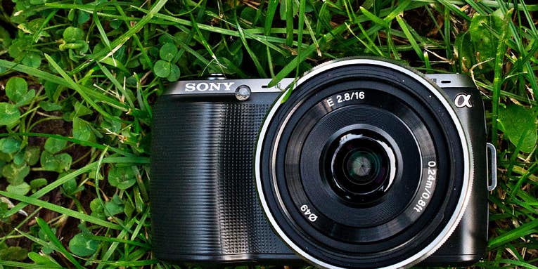 New Gear: Sony NEX-C3 Is the World’s Smallest APS-C Interchangeable Lens Camera