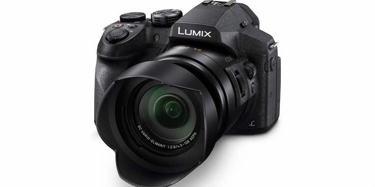 New Gear: Panasonic Lumix FZ300 Camera Has a 24x F/2.8 zoom Lens