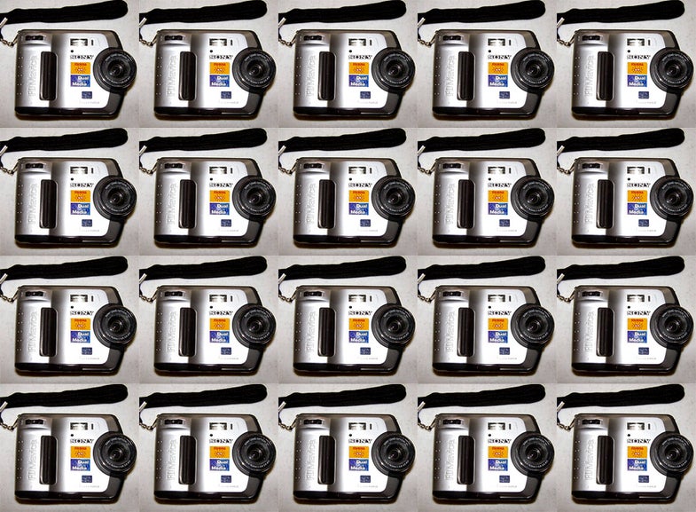 Lot of 20 Sony Mavica MVC-FD200 Cameras- $1,111.00