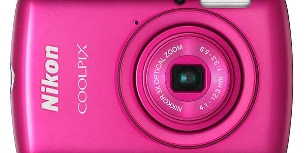New Gear: Nikon Coolpix S01 Compact Camera Is, Well, Really Compact New Gear: Nikon Coolpix S01 Compact Camera Is, Well, Really Compact
