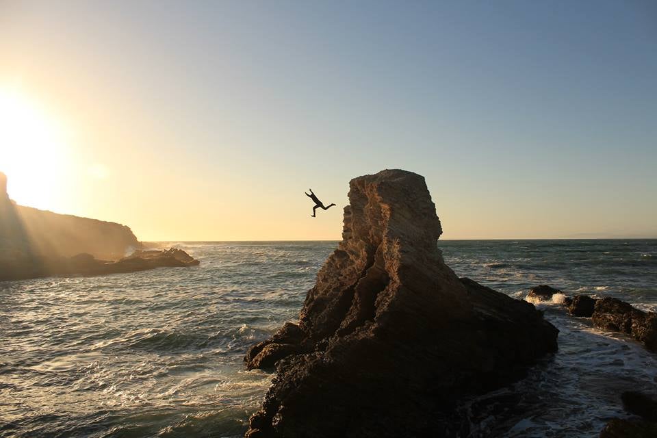 Erik Obrien - Cliffjump