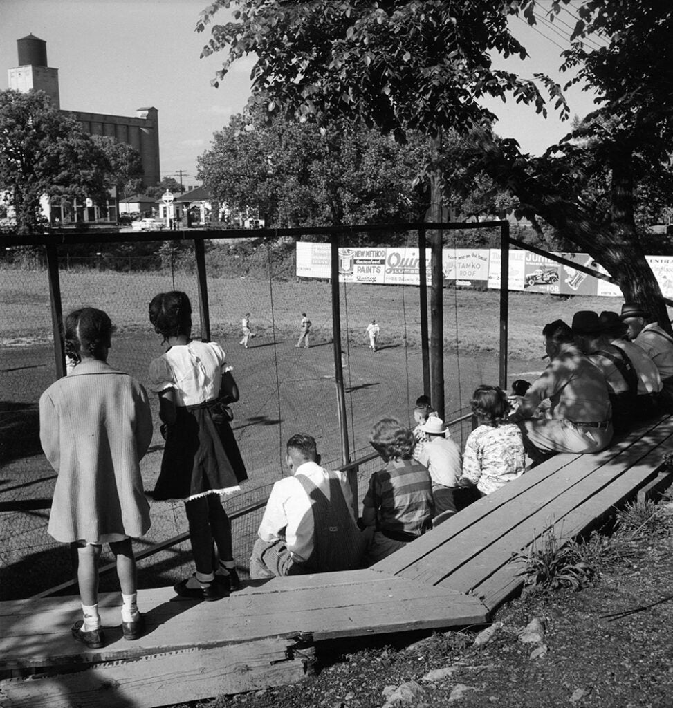 Photograph by Gordon Parks. Courtesy and Â© The Gordon Parks Foundation. Courtesy Museum of Fine Arts, Boston