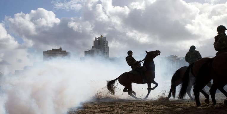 Photo of the Day: Horses and Smoke Grenades Photo of the Day: Horses and Smoke Grenades