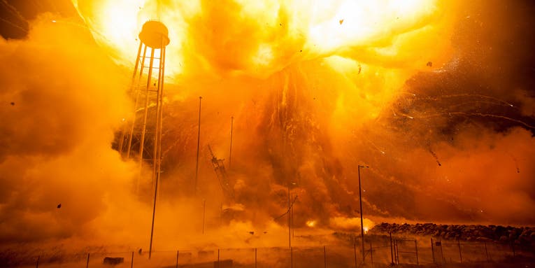 NASA’s Photos of a Rocket Explosion Make Fine Art Out of Scientific Catastrophe