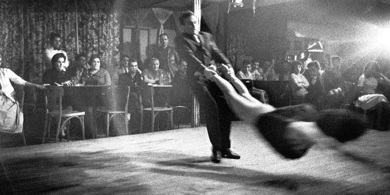Elliott Erwitt: Sequentially Yours Elliott Erwitt: Sequentially Yours