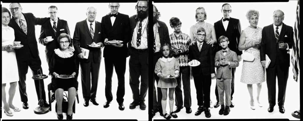 httpswww.popphoto.comsitespopphoto.comfilesfilesgallery-imagesAllen-Ginsberg27s-family2C-Paterson2C-New-Jersey2C-May-32C-1970.jpg