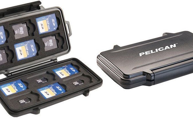 Pelican 0915 SD Memory Card Case