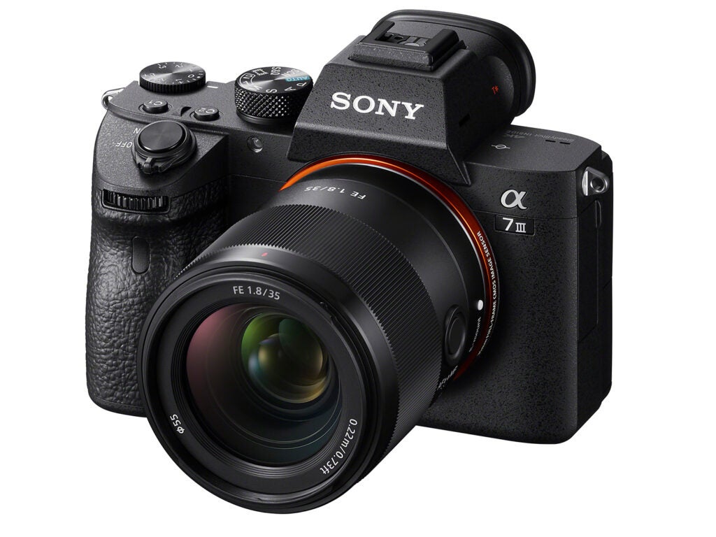 FE 35mm F1.8 prime lens from Sony attached to a7III