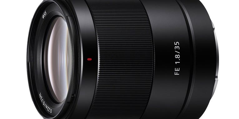 Sony’s new FE 35mm F1.8 is a super fast and super light prime lens Sony’s new FE 35mm F1.8 is a super fast and super light prime lens