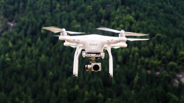 Unidentified drones are everywhere, and the FAA has a plan