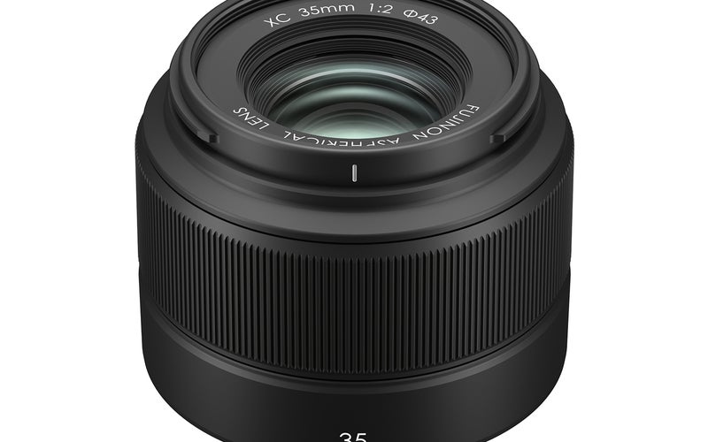 Fujifilm XC 35mm F2 lens