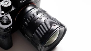 Sony’s FE 20mm F1.8 G wide-angle prime lens