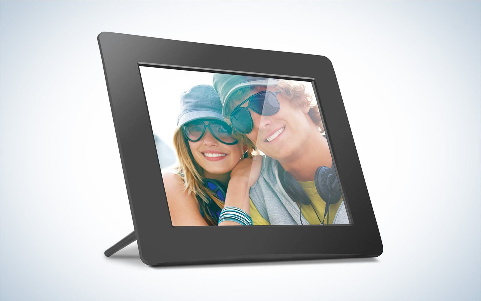 The Aluratek 7-inch Photo Frame is the best cheap digital picture frame.