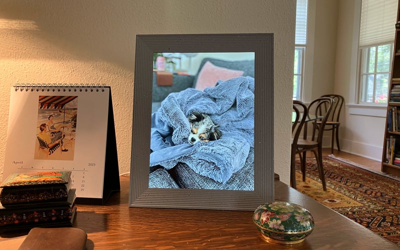 Aura Mason Luxe digital picture frame