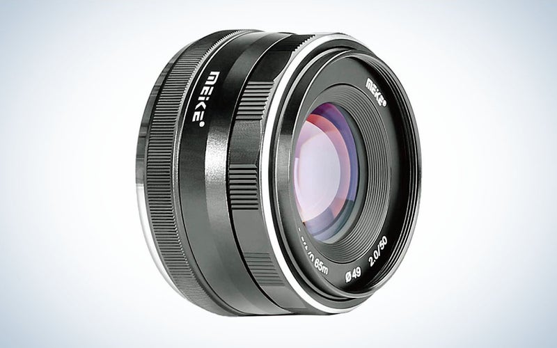 The Meike 50mm F/2.0 Manual Focus Lens for Fujifilm X is the best cheap Fuji lens for portraits, under $100.
