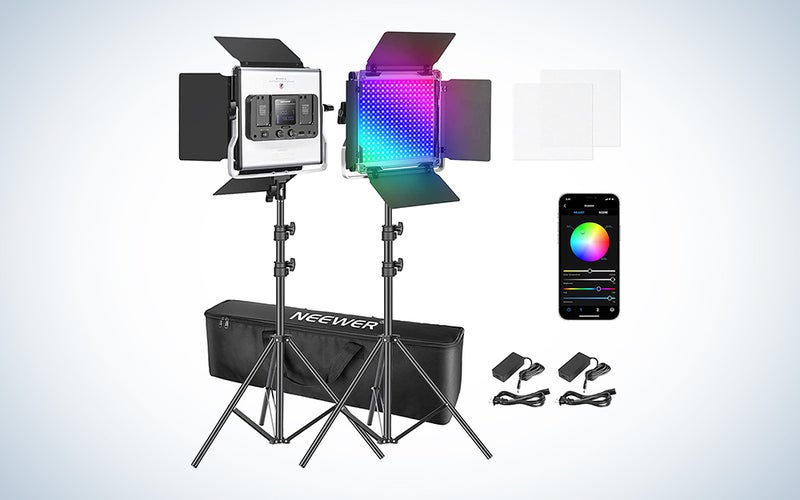 neewer lighting kit deal