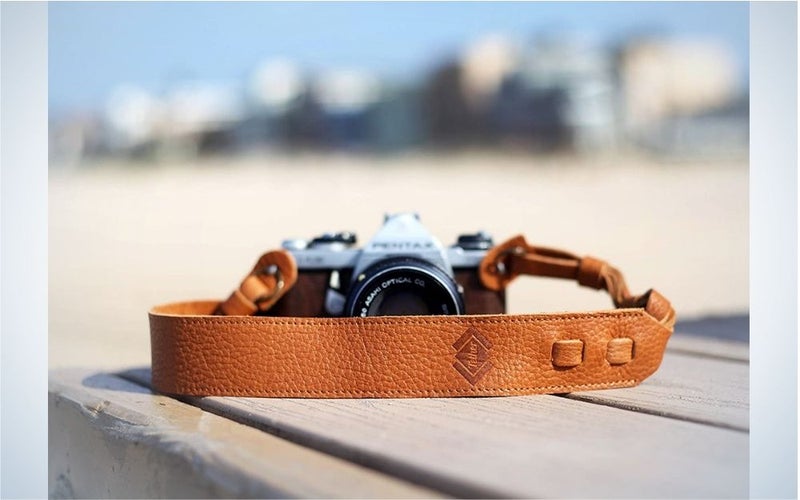 TETHER’s camera strap is the best simple camera strap.