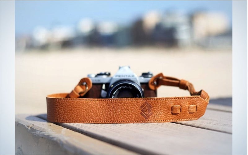 TETHERâs camera strap is the best simple camera strap.