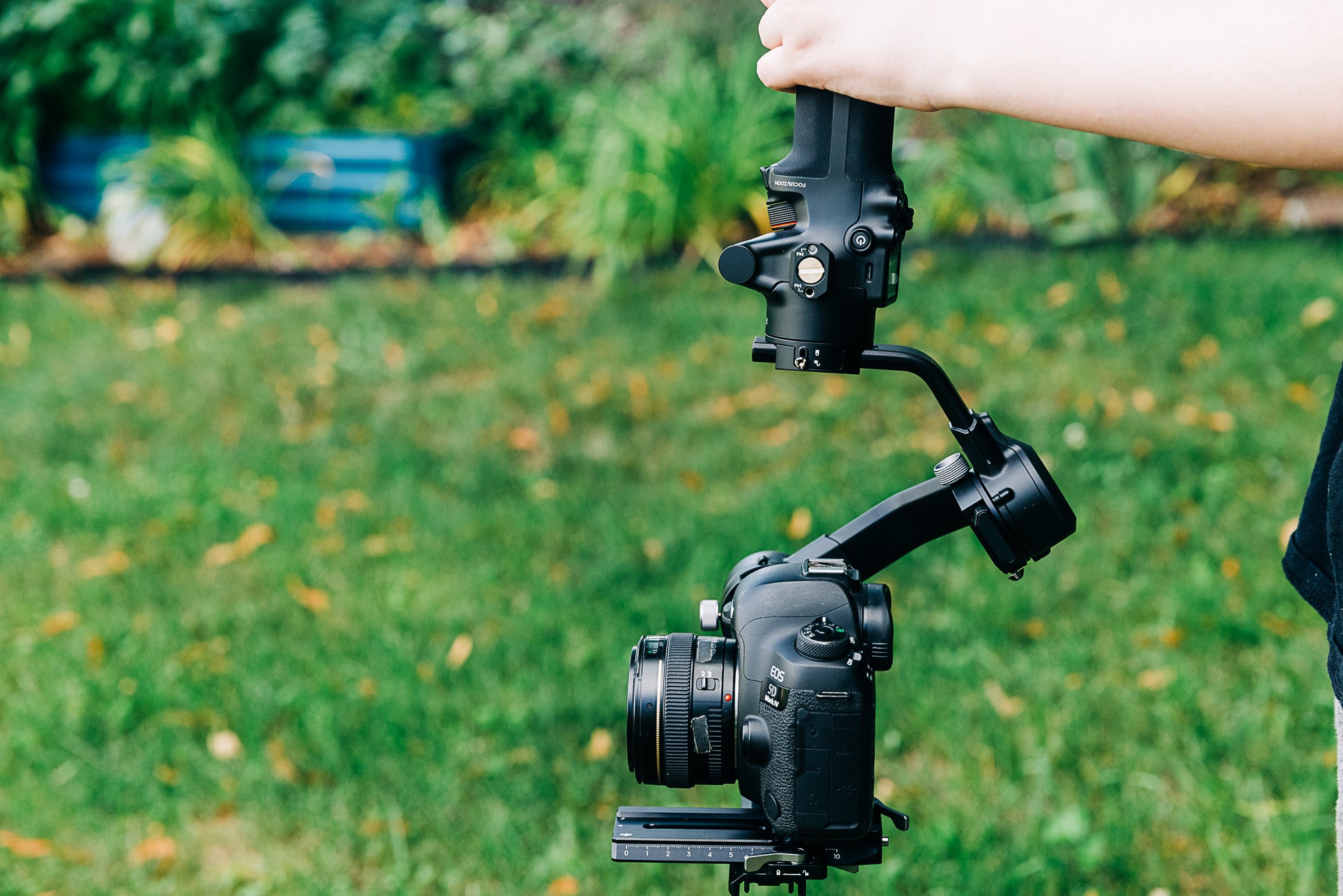 DJI RSC 2 Review: Combat Shaky Video | Popular Photography