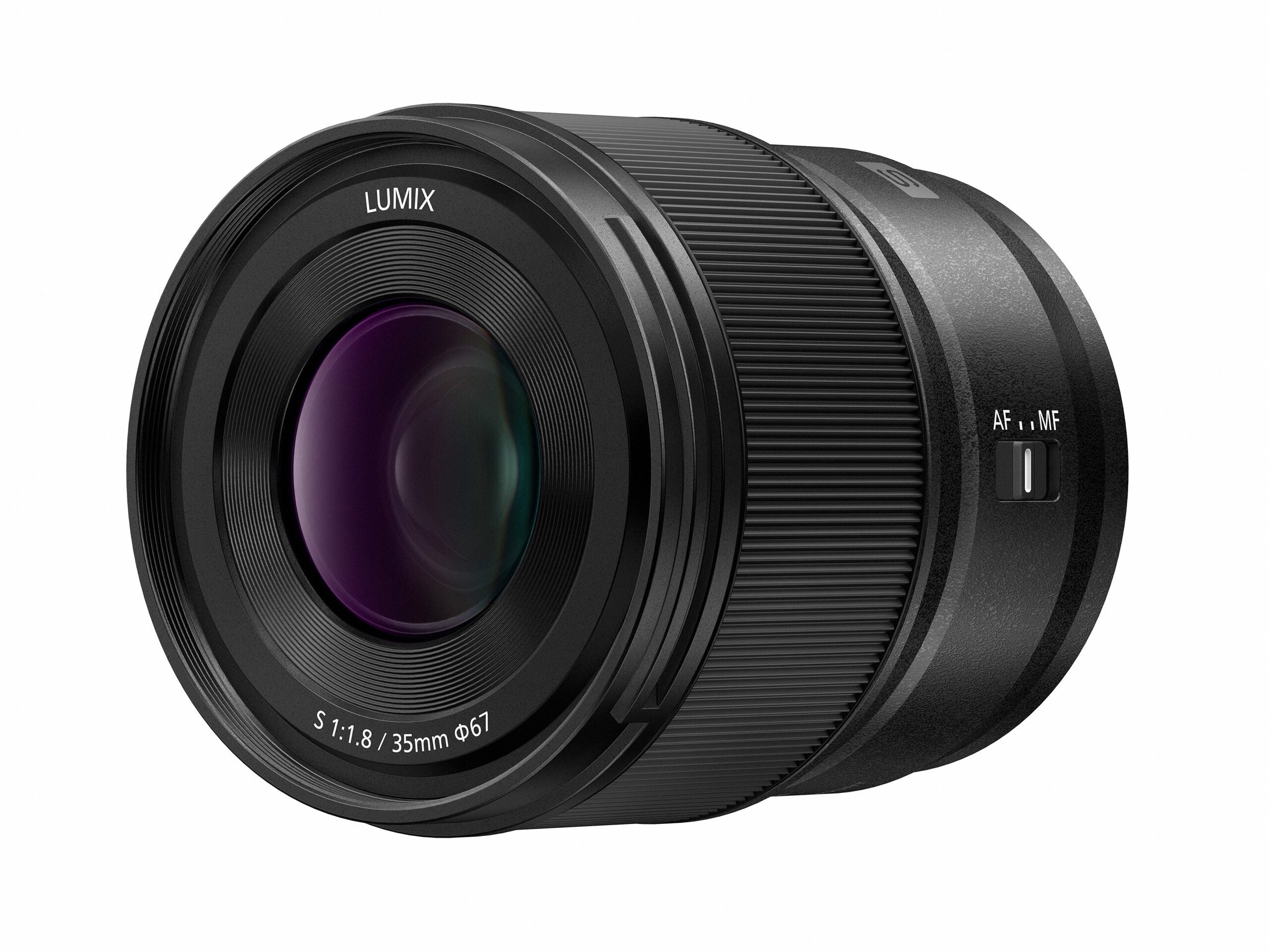 The new Panasonic Lumix S 35mm f/1.8