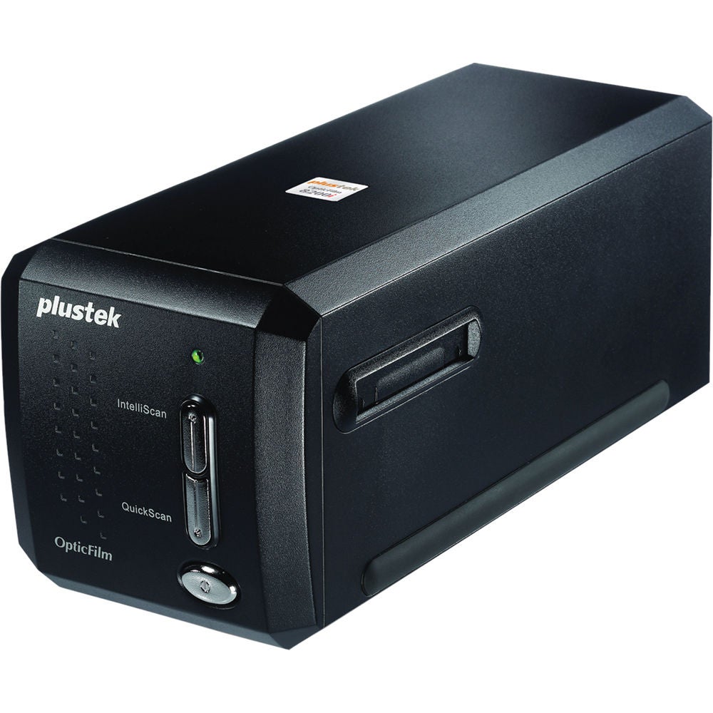 Plustek 8200i 35mm Film Scanner is the best gift for film photography.