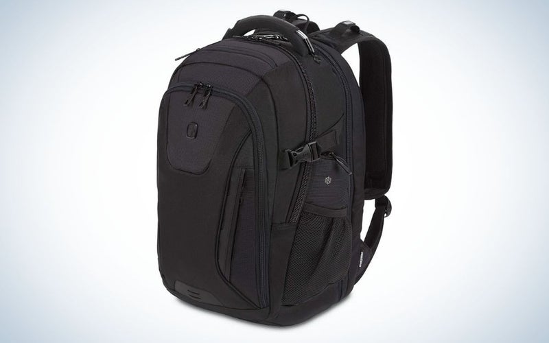 Swissgear 5358 USB ScanSmart laptop backpack is the best laptop backpack for men.